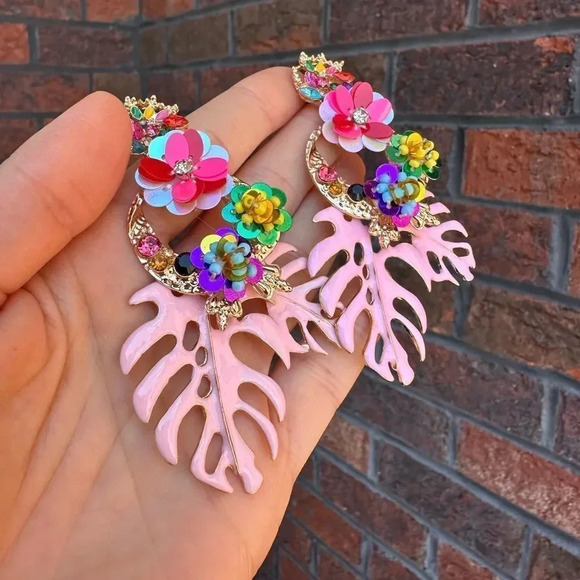 Zara  Rio Monstera Pink Leaf Earrings - Picture 9 of 14